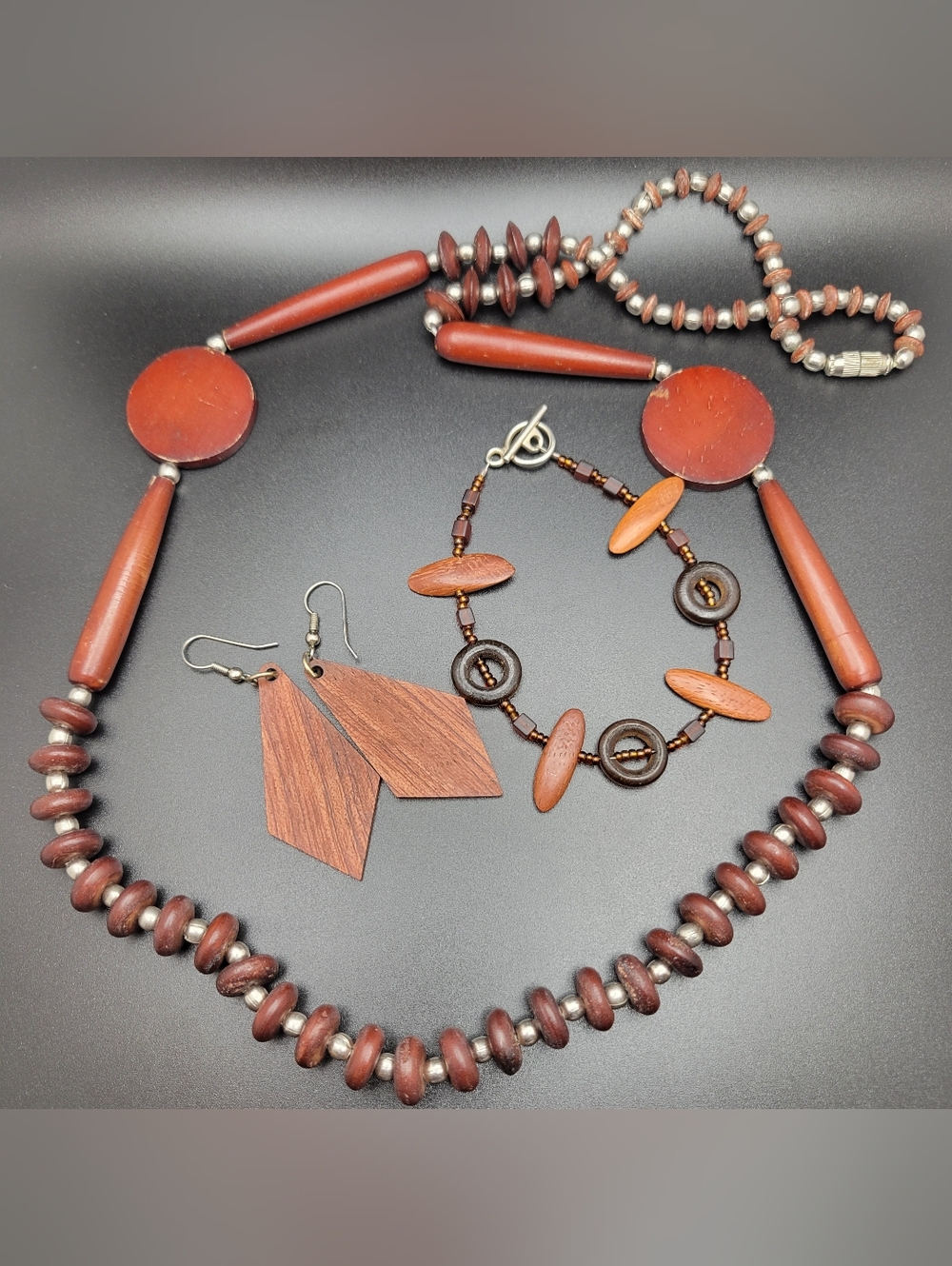 Handcrafted Boho Brown Wood Jewelry Set – Earrings & Bracelet